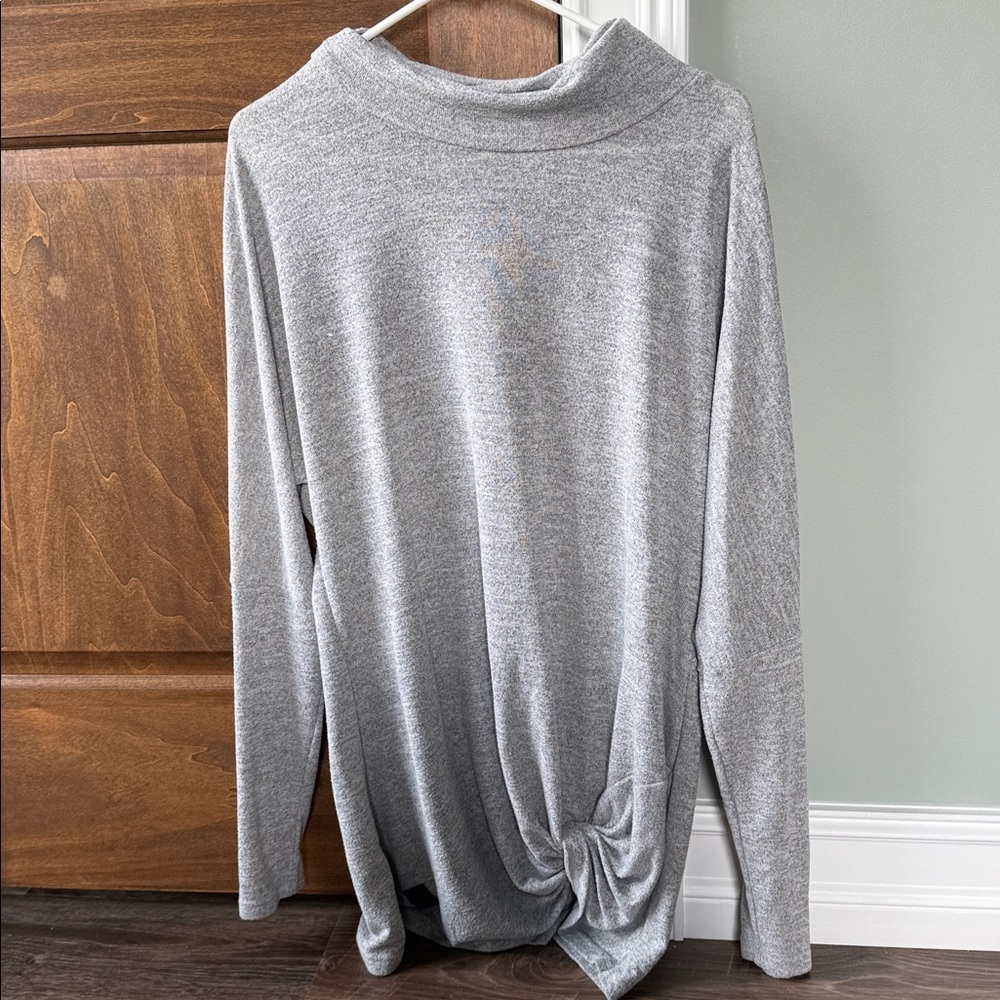 Simply Southern Light Gray Knotted Tunic